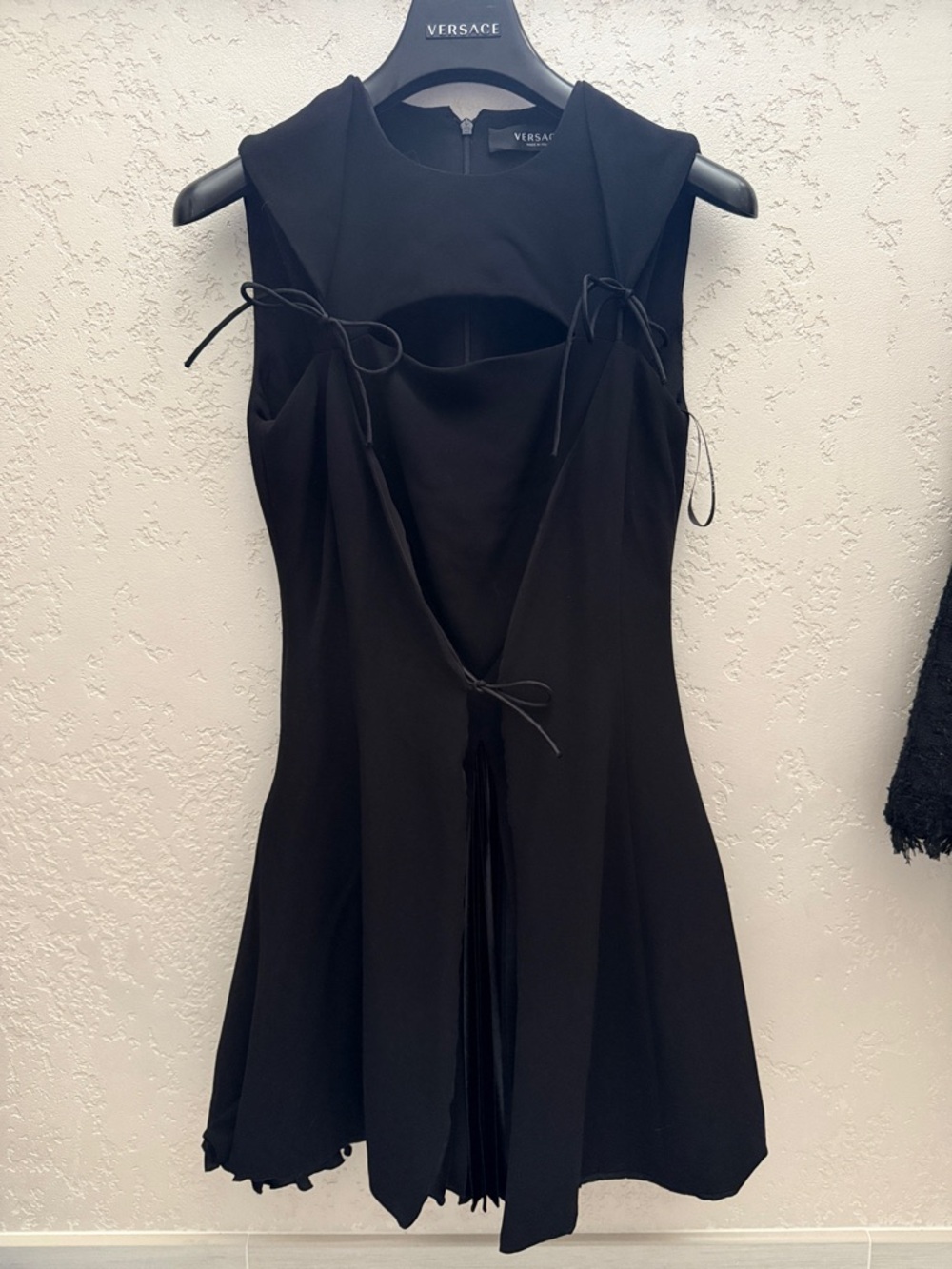 Versace Black Sleeveless Mini Dress with ribbon-Front Detail